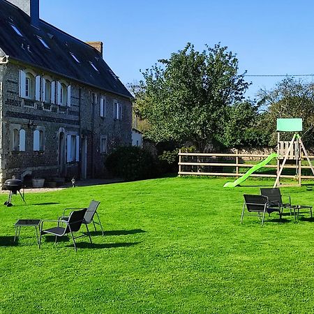 Gites Et Spa - Manoir Des Falaises Saint-Jouin-Bruneval Exterior foto